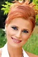 Suzan Wenera Rosses Roses