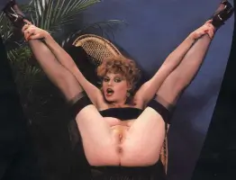 Lisa De Leeuw