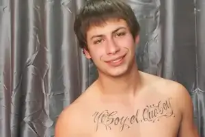 Julian Smiles Gay