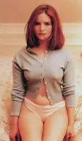Jennifer Jason Leigh
