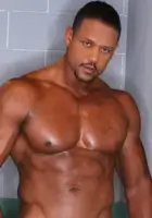 Gay Black Aron Ridge Porn Star