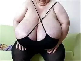 Mrs. INGA Elephant Tits